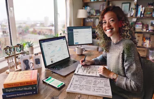 How to Build Passive Income Streams and Earn Money Online Selling Digital Products